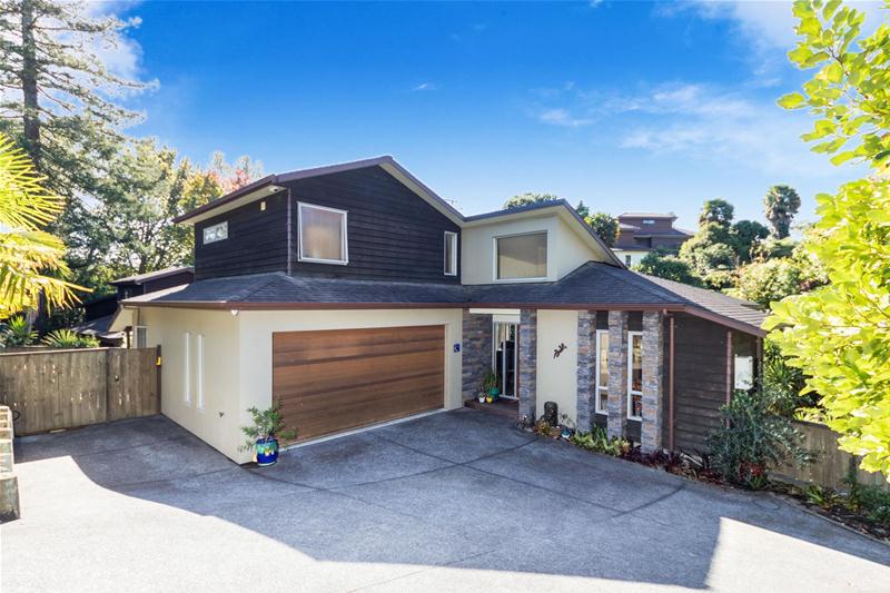 13 Bemrose Place, Cockle Bay, Auckland - Carousel 1