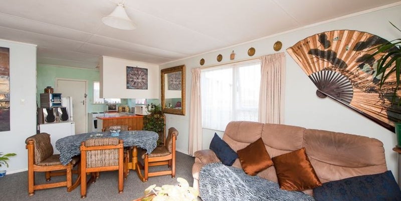 91A Heads Road, Gonville, Whanganui - Carousel 1