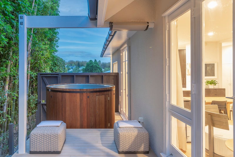 19A Larchwood Avenue, Westmere, Auckland - Carousel 2