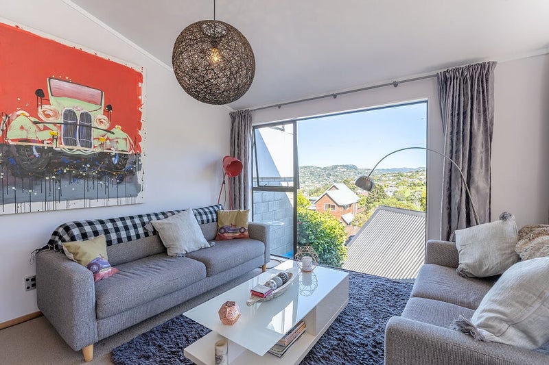 20B Govind Grove, Ngaio, Wellington - Carousel 2