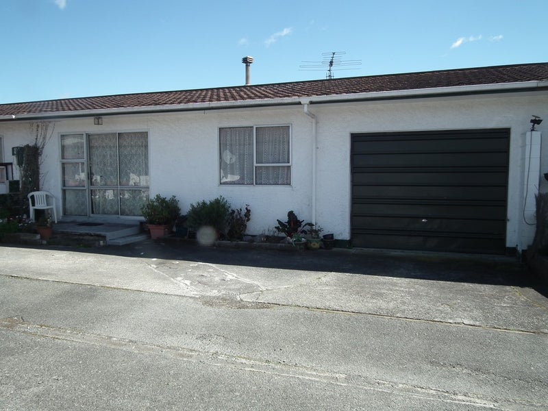 3/37 Green Street, Tahunanui, Nelson - Carousel 1