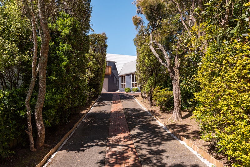 3 Orissa Crescent, Broadmeadows, Wellington - Carousel 26