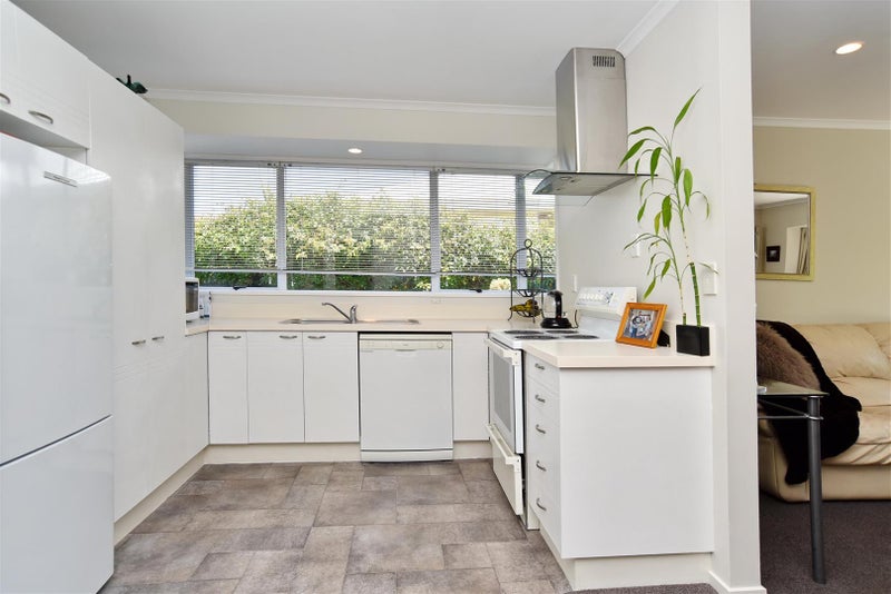 2/35 Lowry Avenue, Redwood, Christchurch - Carousel 15