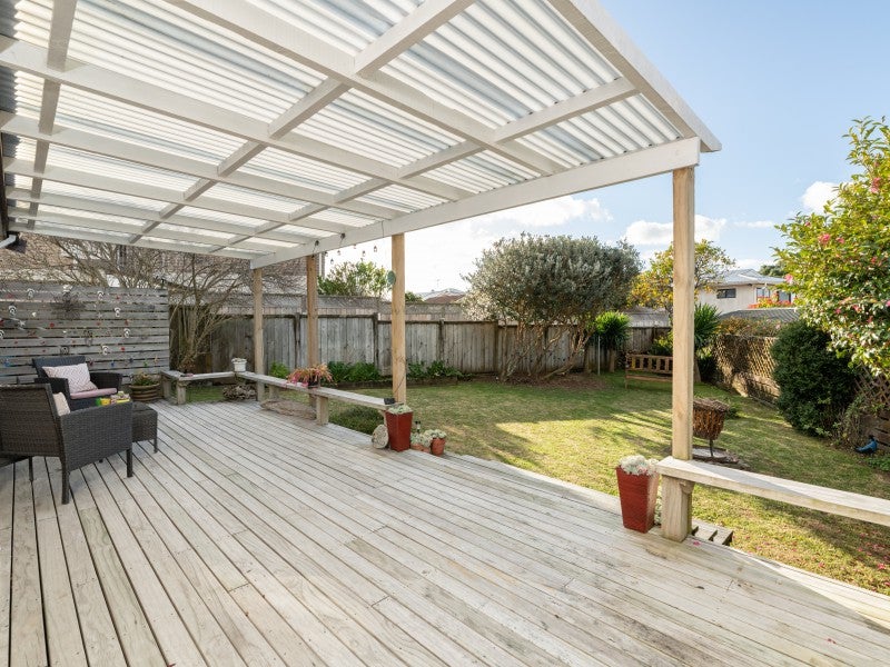 35 Smiths Road, Matua, Tauranga - Carousel 1