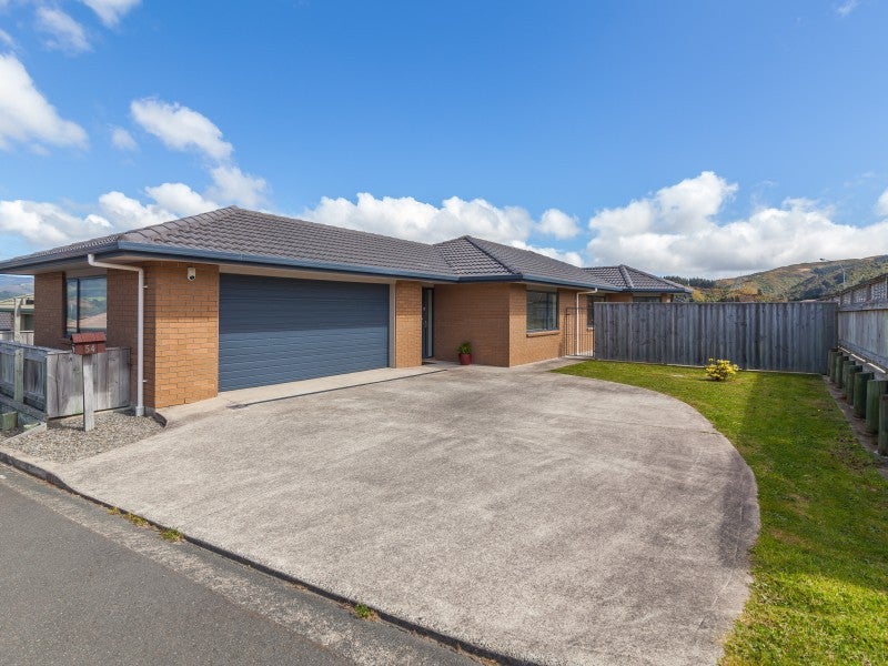 54 Percy Kinsman Crescent, Riverstone Terraces, Upper Hutt - Carousel 1