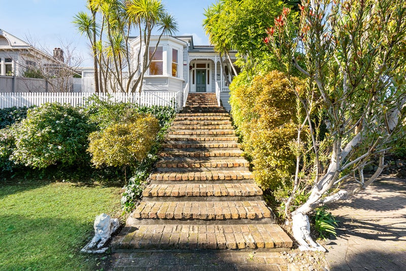 174 Dominion Road, Mount Eden, Auckland - Carousel 1