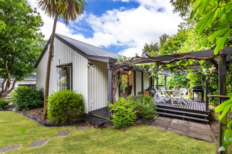 17 Holland Grove, Richmond Heights, Taupo - Carousel 1