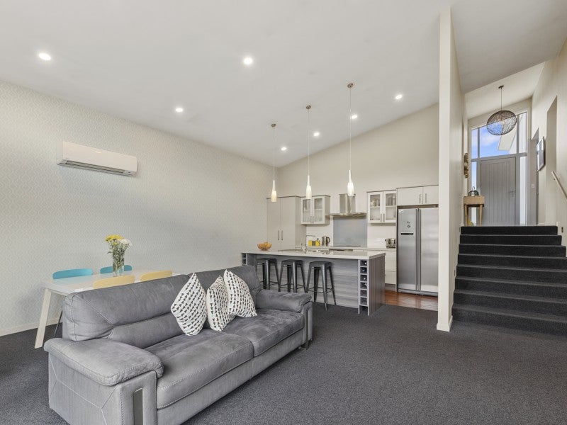 111 Kirton Drive, Riverstone Terraces, Upper Hutt - Carousel 2