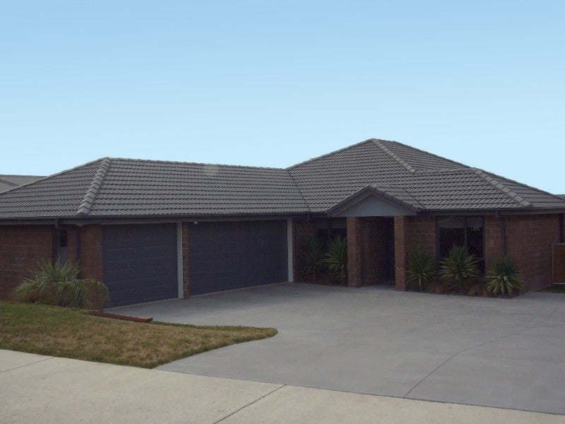 93 Farnborough Drive, Grandview Heights, Hamilton - Carousel 2