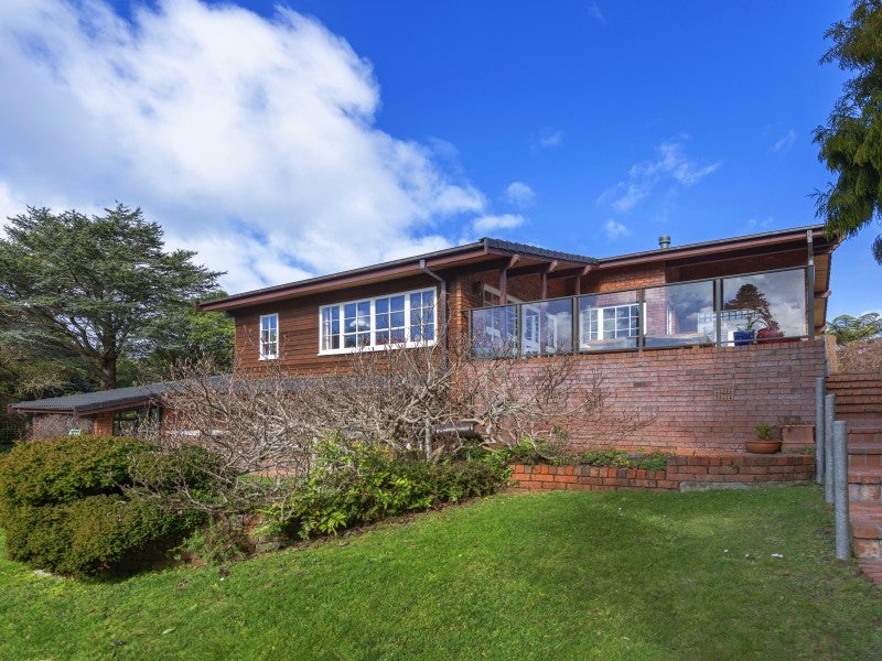 1 Cashmere Avenue, Khandallah, Wellington - Carousel 12