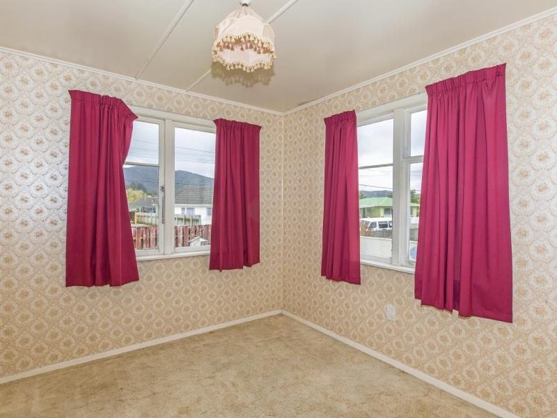 9 McKillop Street, Wainuiomata, Lower Hutt - Carousel 2