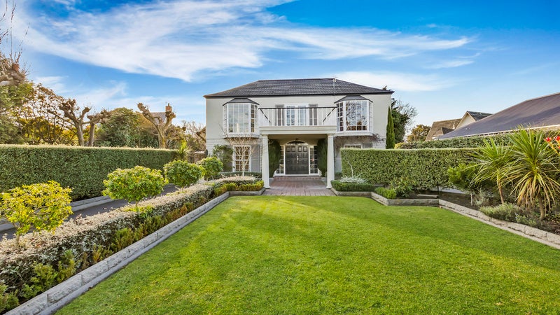 1/24 Wroxton Terrace, Merivale, Christchurch - Carousel 1