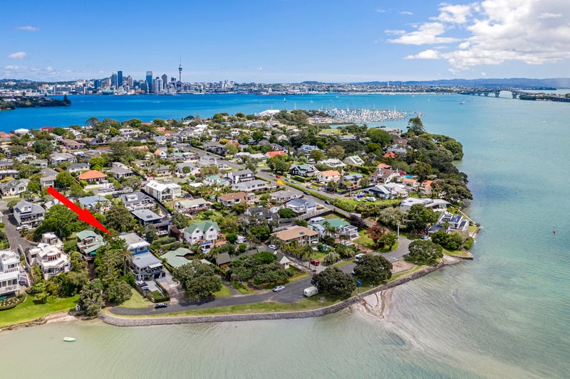 1/22 Lansdowne Street, Bayswater, Auckland - Carousel 1