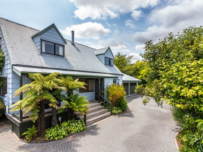 4 Rihi Place, Nukuhau, Taupo - Carousel 1