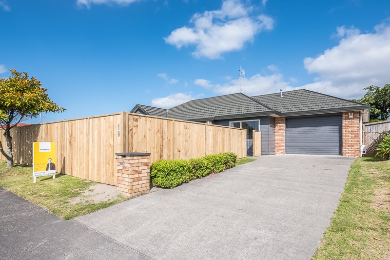 16 Murray Court, Paraparaumu Beach, Paraparaumu - Carousel 16