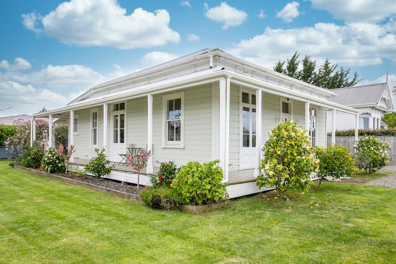 37/30 Regent Street, MARTINBOROUGH, Martinborough - Carousel 2