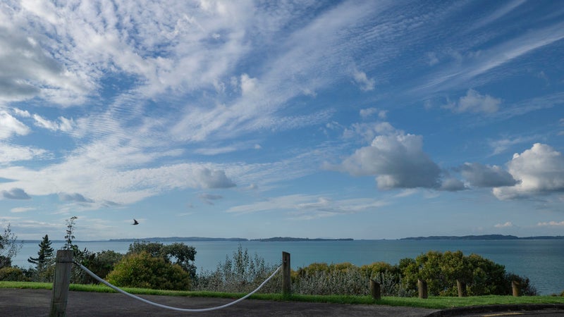 90 Marine Parade, Mellons Bay, Auckland - Carousel 2