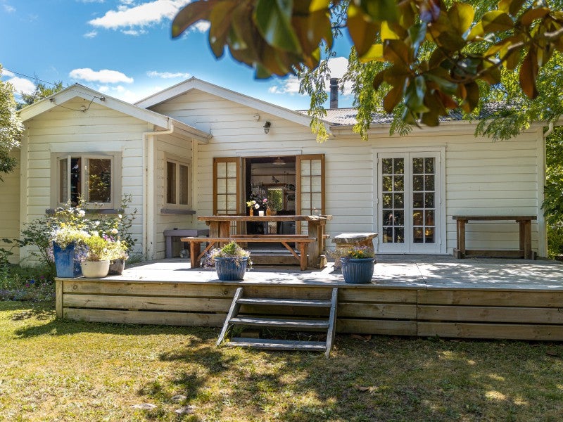 37 Millard Avenue, Kuripuni, Masterton - Carousel 1