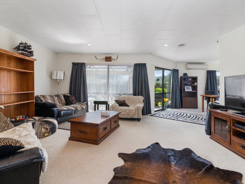 28 Carter Drive, Pomare, Rotorua - Carousel 2