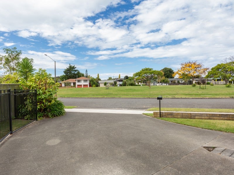 28 Ryan Crescent, Greenmeadows, Napier - Carousel 20