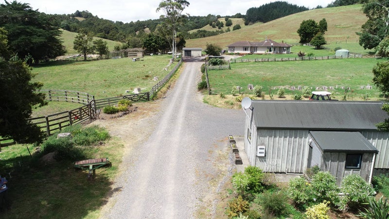 230B State Highway 10, Pakaraka - Carousel 1