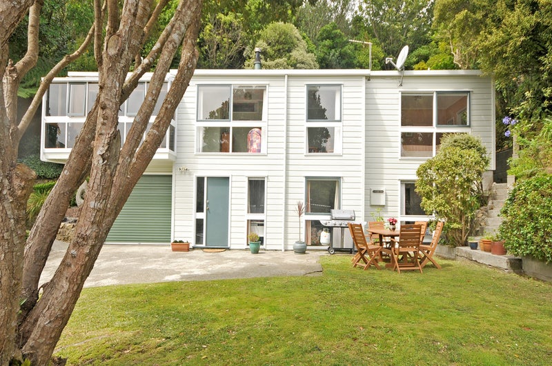 25A Fox St, Ngaio, Wellington - Carousel 1