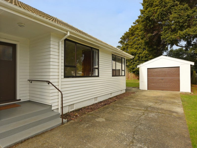 21 Marion Street, Silverstream, Upper Hutt - Carousel 16