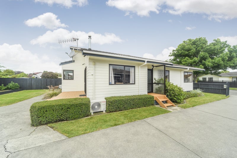 75 Geraldine Crescent, Cloverlea, Palmerston North - Carousel 2
