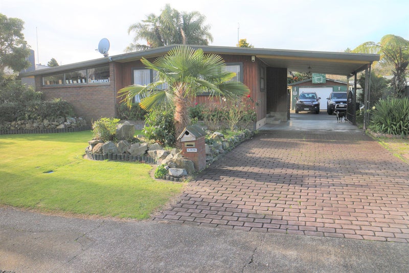 568 Lowe Street, Camberley, Hastings - Carousel 1