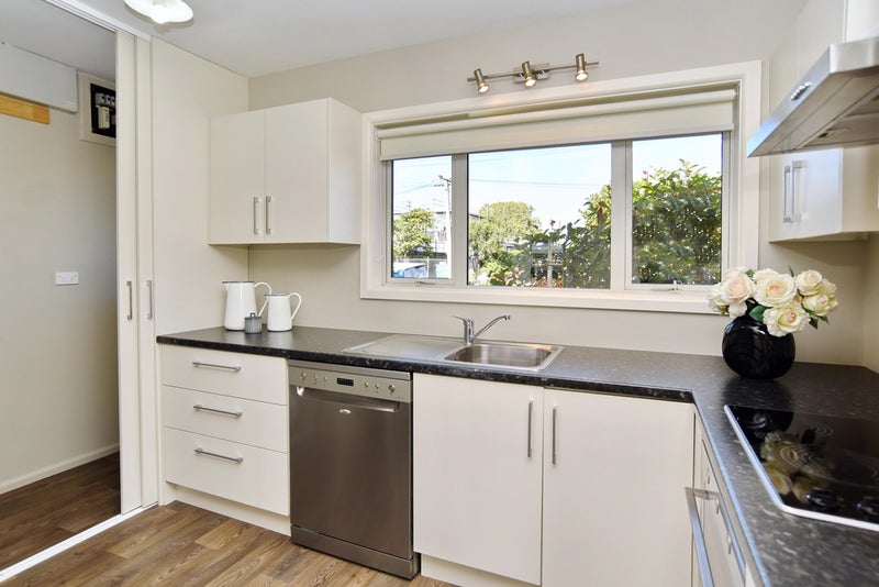 2/71 Wai-Iti Terrace, Bryndwr, Christchurch - Carousel 16