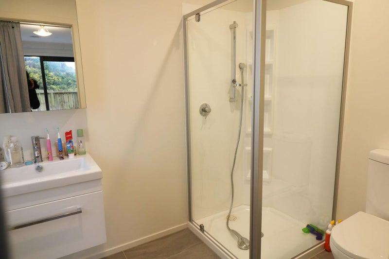 59 Red Beech Avenue, Woodridge, Wellington - Carousel 16