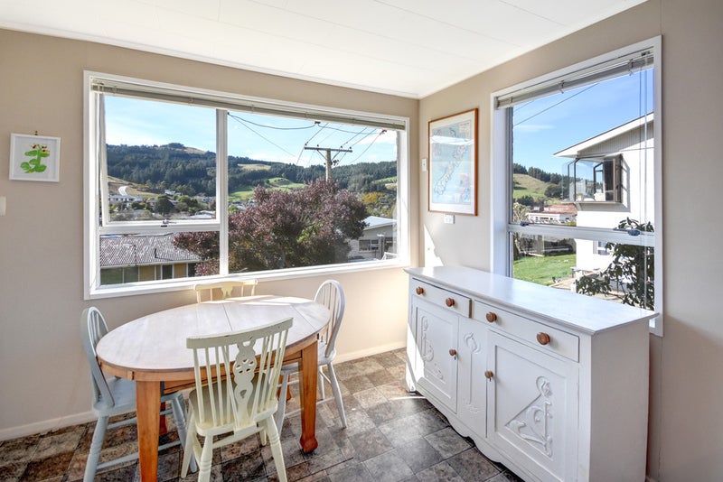 18 Delphic Street, Sawyers Bay, Dunedin - Carousel 2