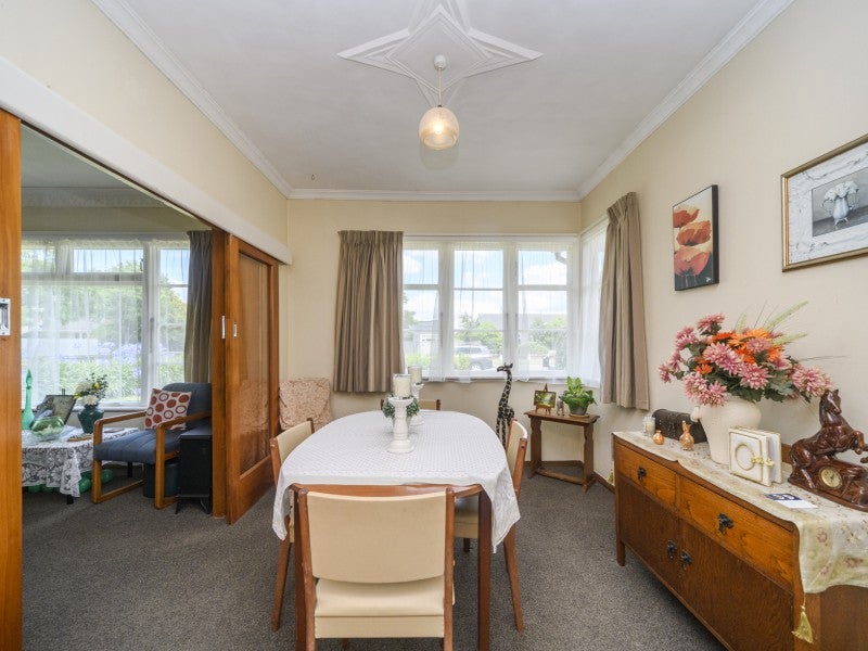 25 Limbrick Street, Terrace End, Palmerston North - Carousel 2