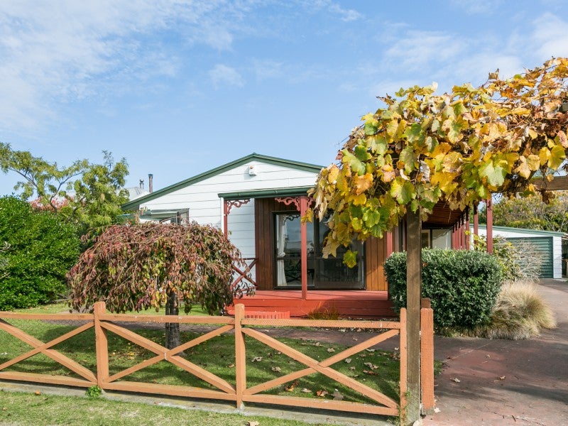 61 Park Road, Greenmeadows, Napier - Carousel 12