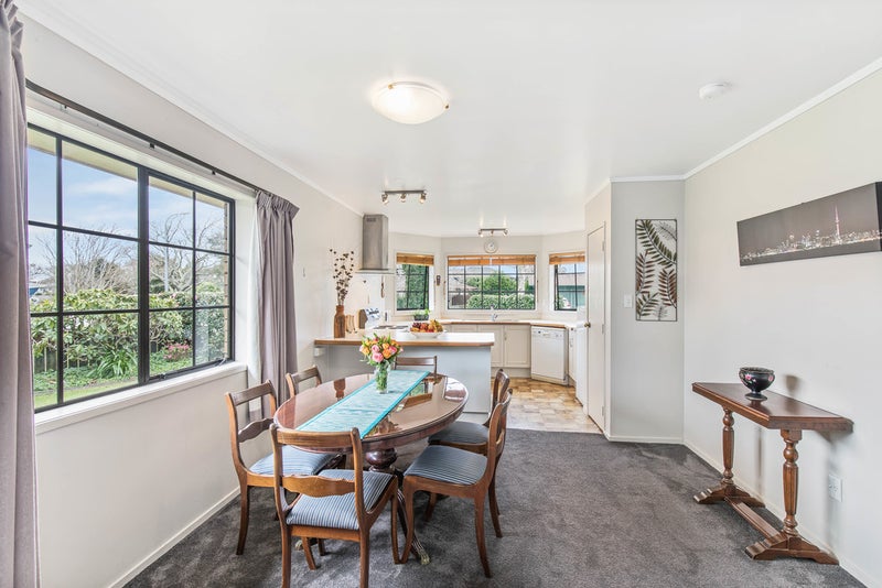 35 Evanda Crescent, Conifer Grove, Takanini - Carousel 20