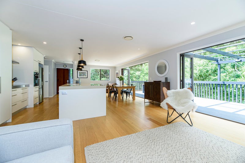 23A Ridgewood Crescent, Birkenhead, Auckland - Carousel 2