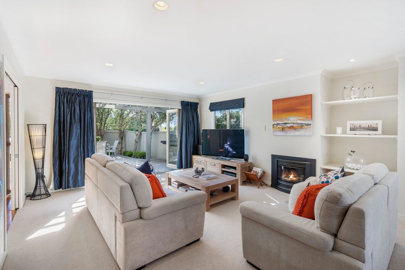 21A Temple Street, Meadowbank, Auckland - Carousel 2