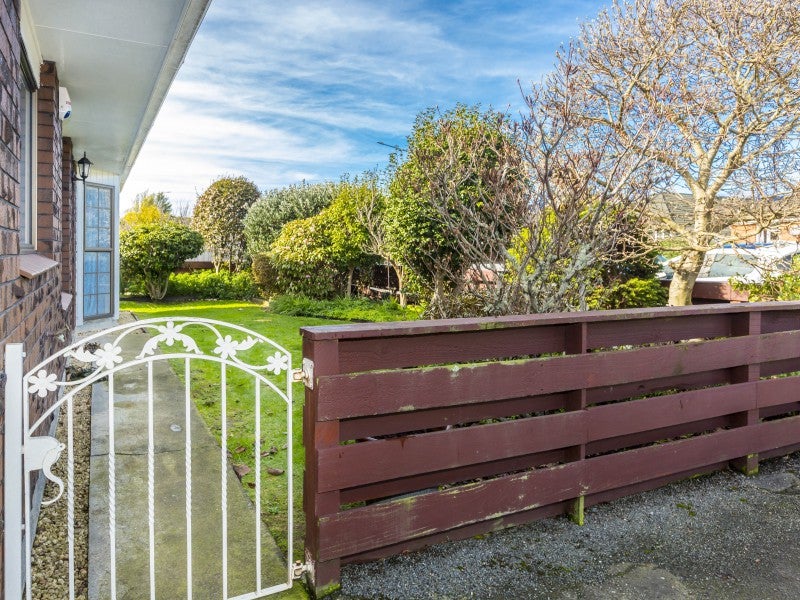 1/627 Fergusson Drive, Trentham, Upper Hutt - Carousel 17