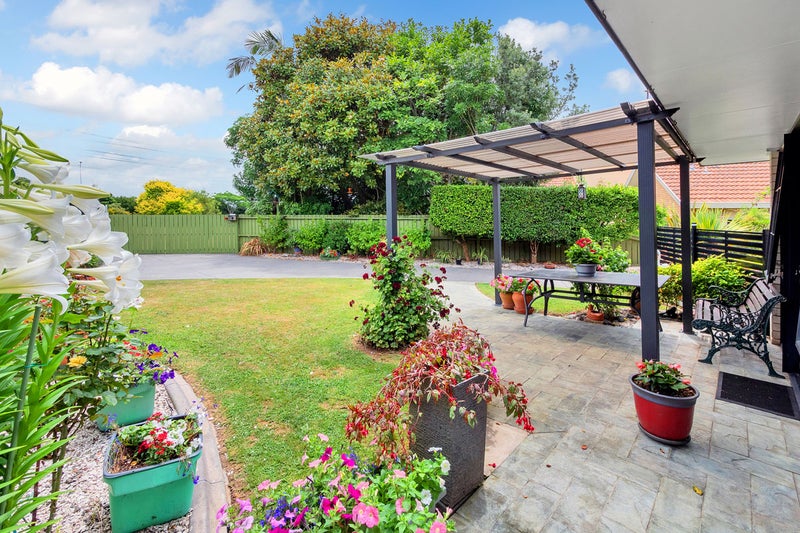17 Len Garlick Place, Pahurehure, Papakura - Carousel 26