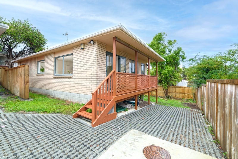 28A Boundary road, Blockhouse Bay, Auckland - Carousel 1