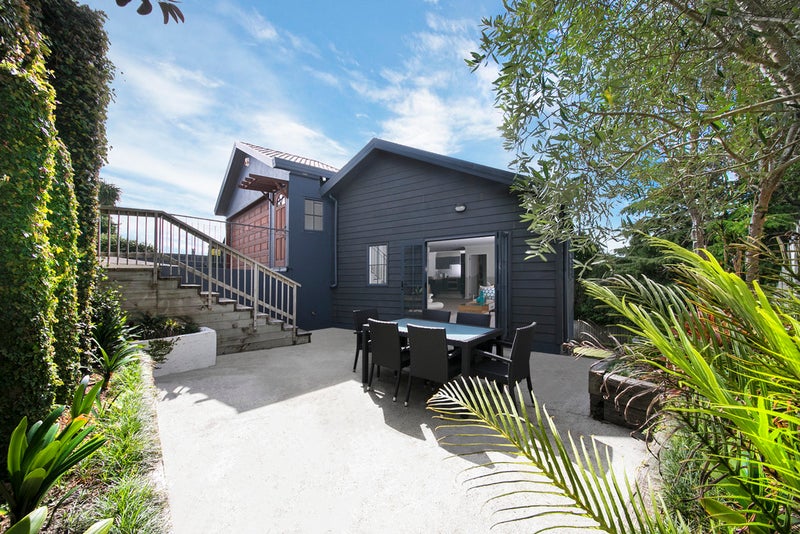 51A Ngatiawa Street, One Tree Hill, Auckland - Carousel 1
