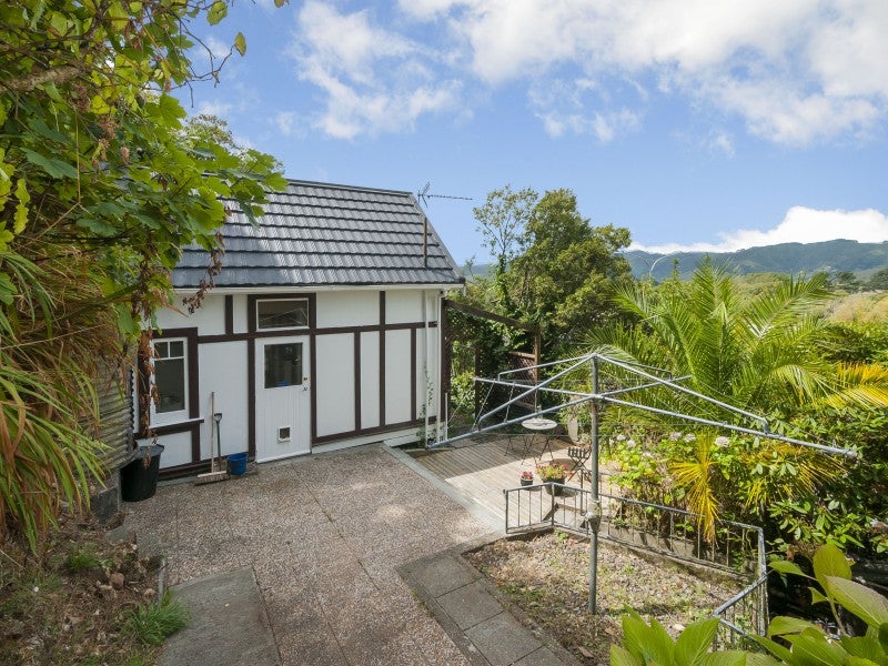 253 Grounsell Crescent, Belmont, Lower Hutt - Carousel 20