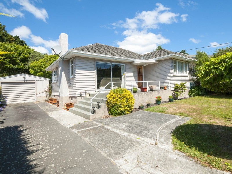 103 Stokes Valley Road, Stokes Valley, Lower Hutt - Carousel 1