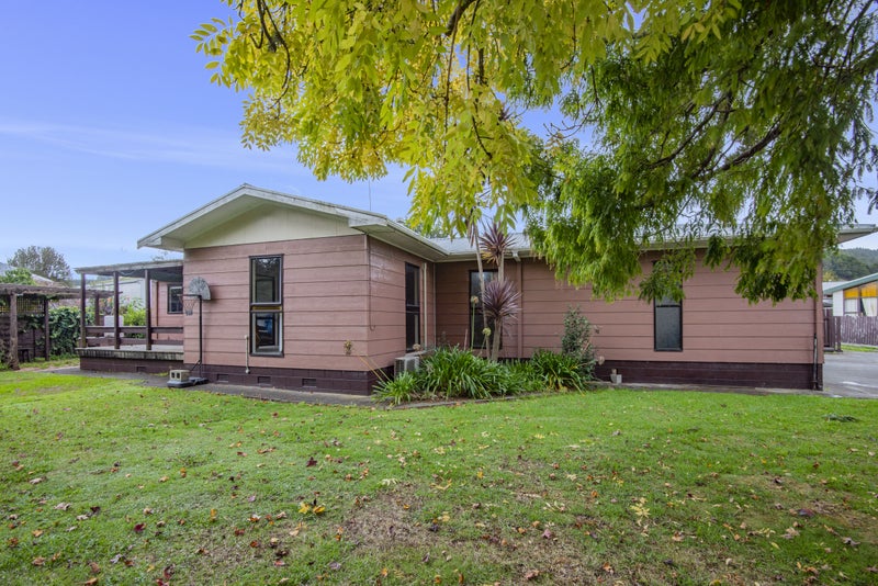 1 Clark Street, Hikurangi, Hikurangi - Carousel 18