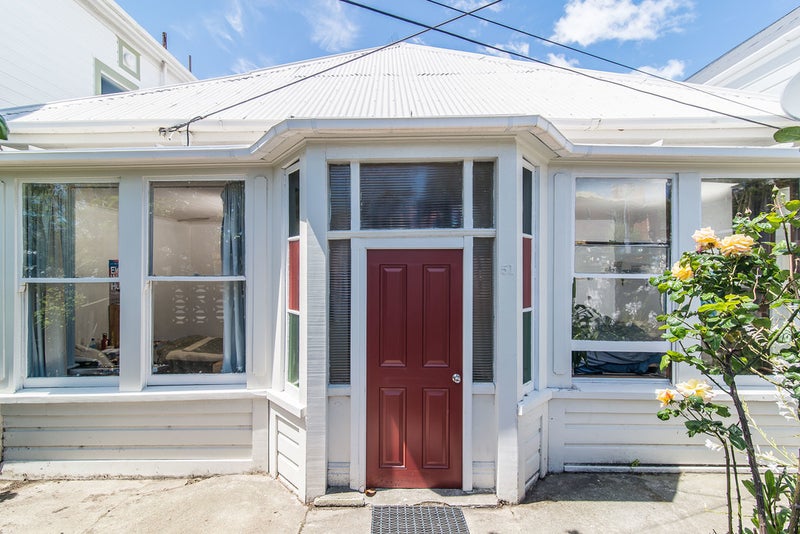 51 Brougham Street, Mount Victoria, Wellington - Carousel 2