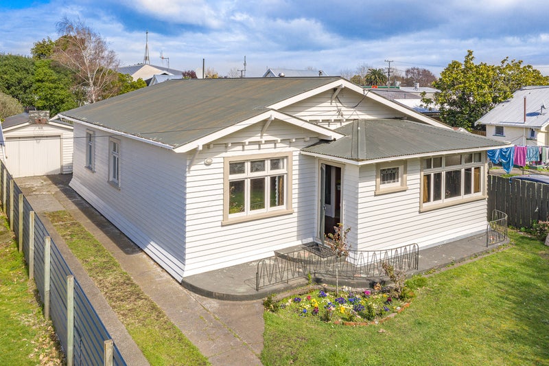 60 Boydfield Street, Whanganui East, Whanganui - Carousel 1
