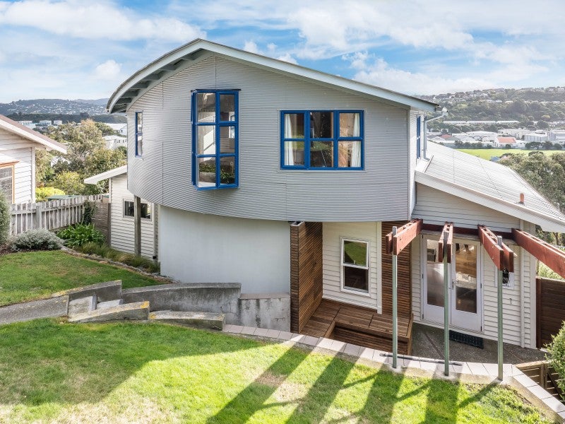18 Totara Road, Miramar, Wellington - Carousel 18
