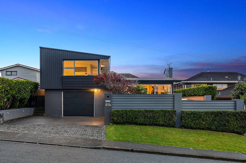 1/69 Seaview Road, Castor Bay, Auckland - Carousel 2