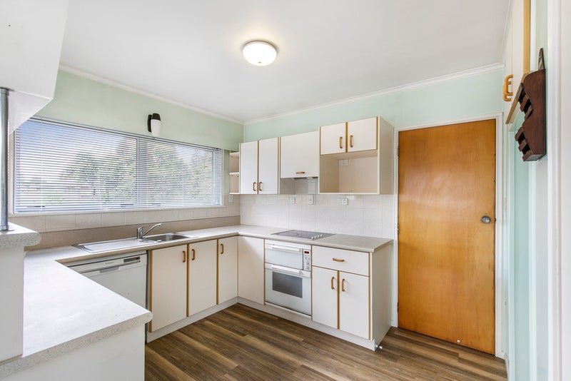 5 Kahurangi Place, Hillpark, Auckland - Carousel 1