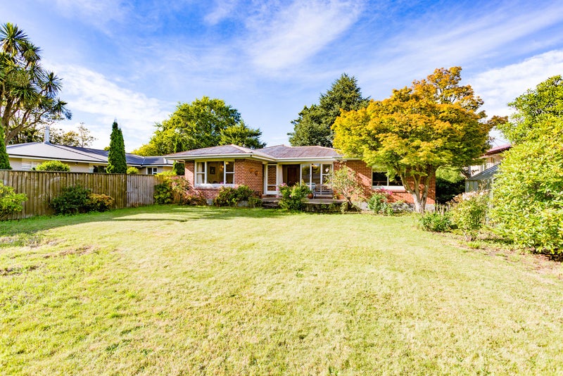 18 Hadlow Place, Burnside, Christchurch - Carousel 2